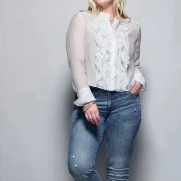 NWT $109 Cabi #4537 Noble Blouse L White Silky Ruffle Fall 2023 Long Sleeves - Picture 2 of 7